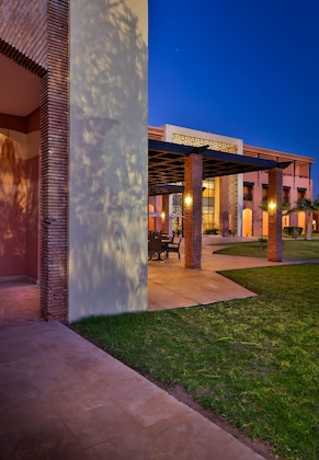 Gallery - Zephyr Hotel Club Resort And Spa