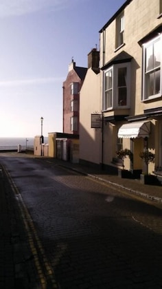 Gallery - Myrtle House Hotel