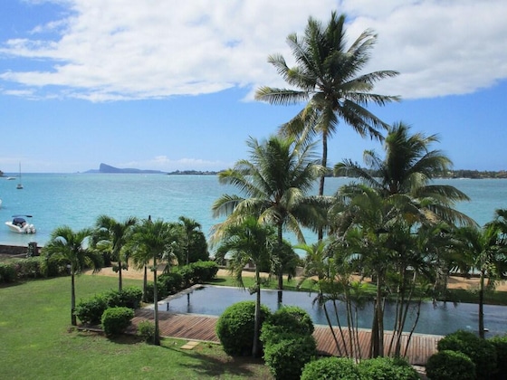 Gallery - Villa De Prestige Beach Front 8