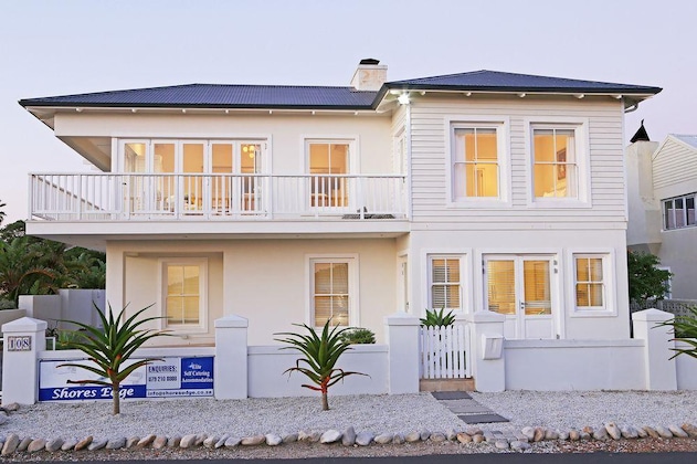 Gallery - Shores Edge