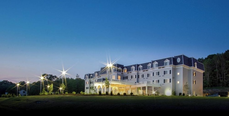 Gallery - Courtyard By Marriott Lenox Berkshires