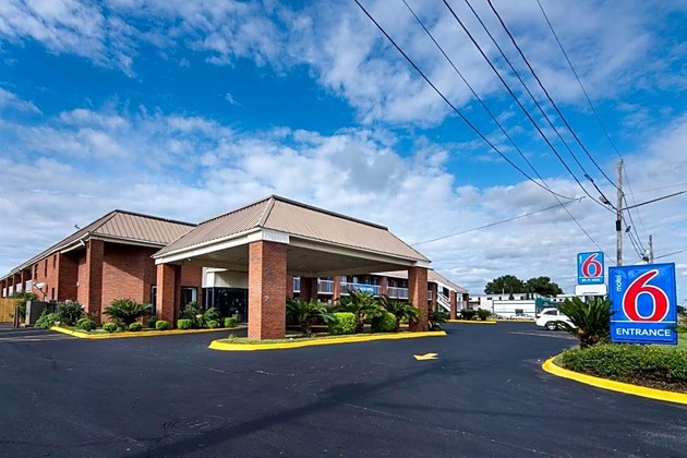 Gallery - Motel 6 Montgomery, Al - Coliseum
