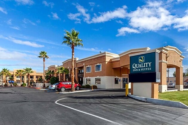 Gallery - Quality Inn & Suites near Downtown Mesa