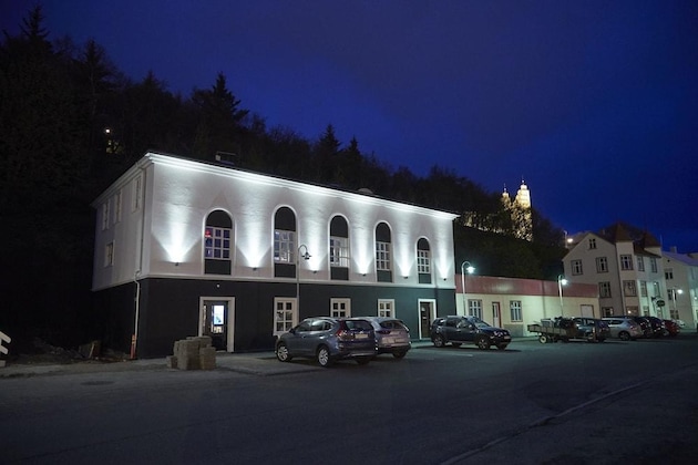 Gallery - Hotel Akureyri Dynheimar