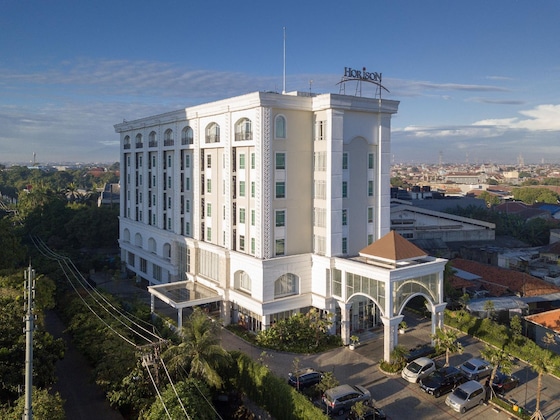 Gallery - Horison Ciledug