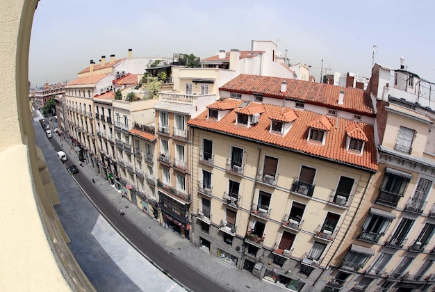 Gallery - Hostal Sol Square Madrid