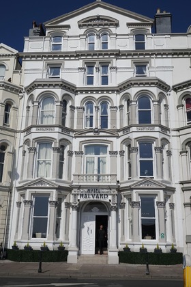Gallery - Halvard Hotel