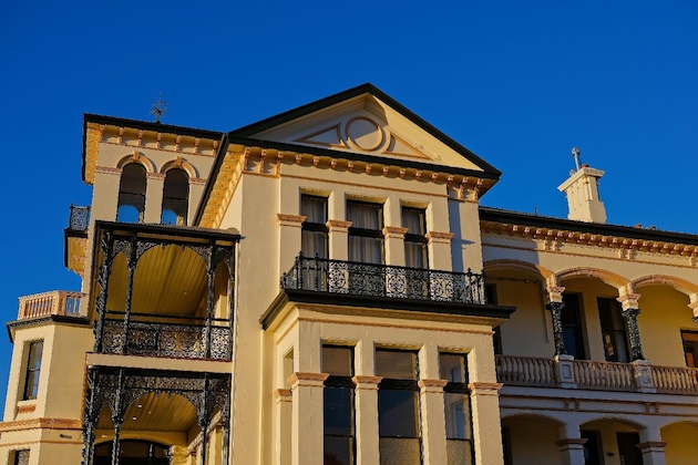 Gallery - Maylands Lodge