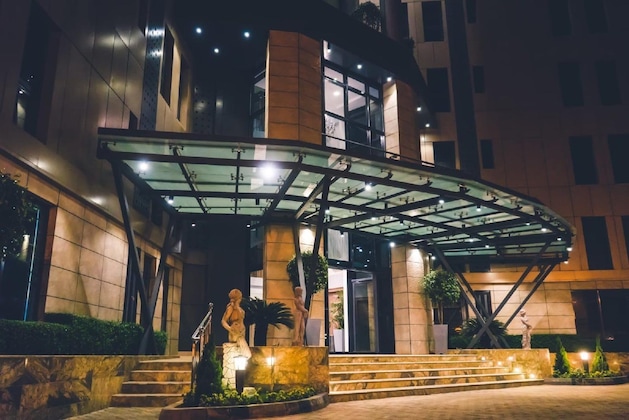 Gallery - Belanova Apartments & Suites