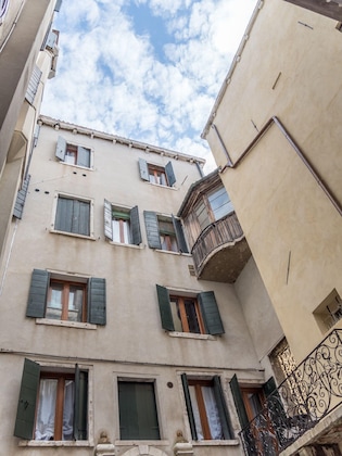 Gallery - Riva Palace Apartments