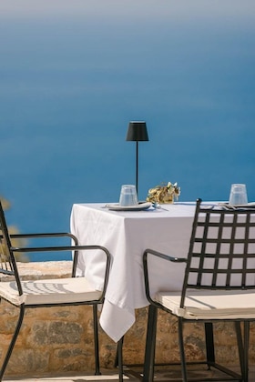 Gallery - Ariá Estate Suites & Spa