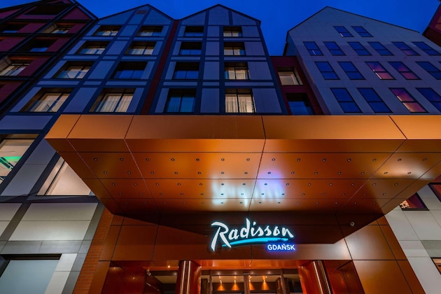 Gallery - Radisson Hotel & Suites