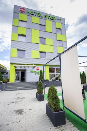 Gallery - Stop Hotel