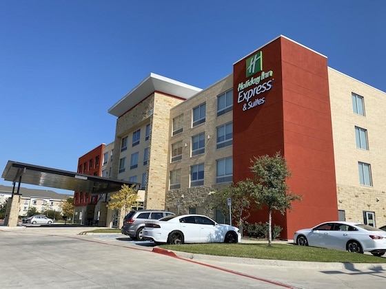 Gallery - Holiday Inn Express And Suites Forney, an IHG Hotel