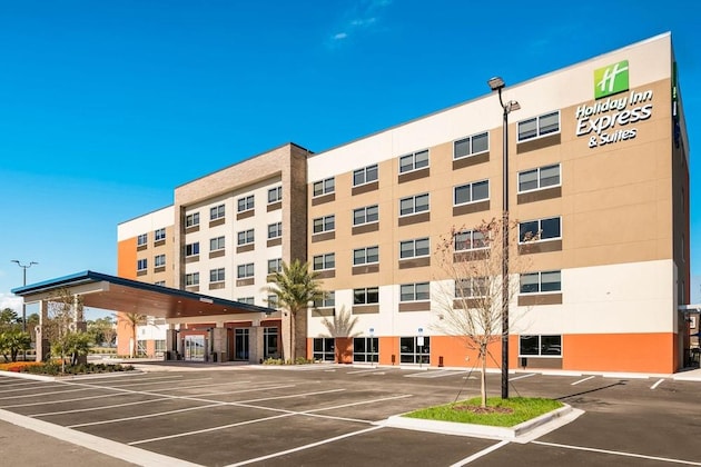 Gallery - Holiday Inn Express & Suites Jacksonville - Town Center, An Ihg Hotel
