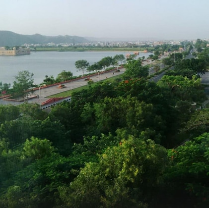 Gallery - Regenta Central Jal Mahal