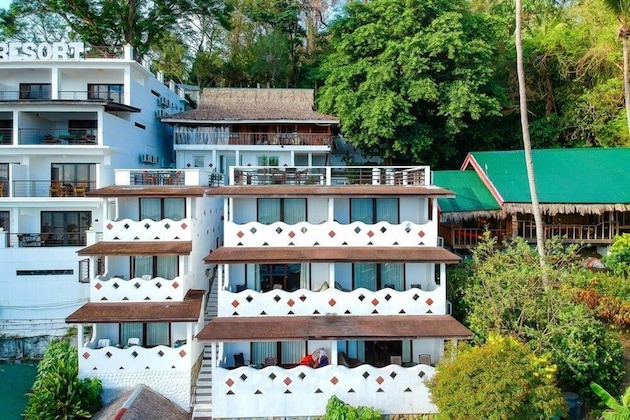 Gallery - Steps Garden Resort