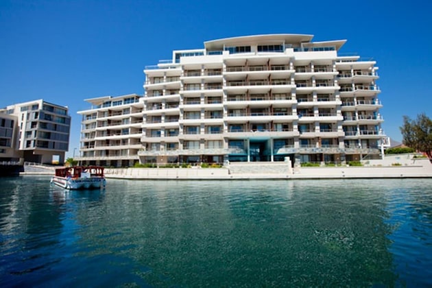 Gallery - 702 Canal Quays