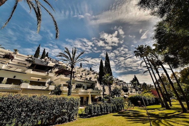 Gallery - Luxury Apartment On The Golden Mile