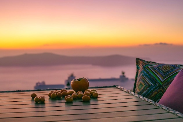 Gallery - Abelonas Retreat-Sunset And Sunrise Lodgins