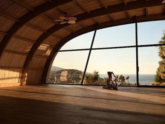 Gallery - Acro Suites A Wellbeing Resort