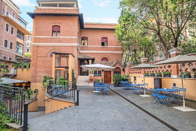 Gallery - Albergo Etico Roma