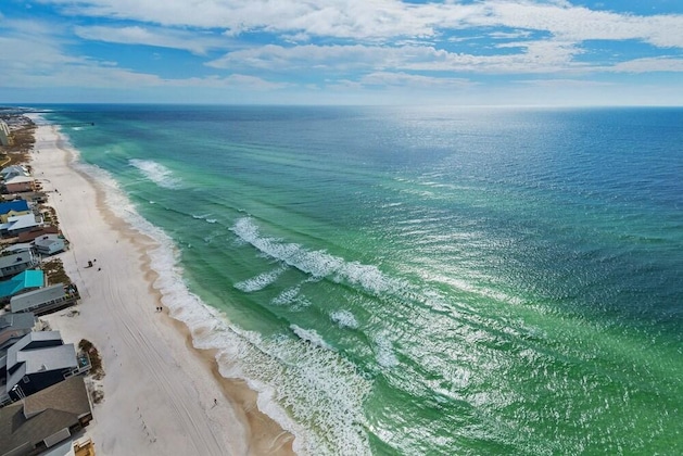 Gallery - Treasure Island 2301
