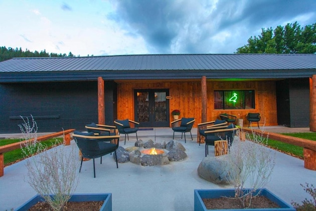 Gallery - The Nightingale Motel