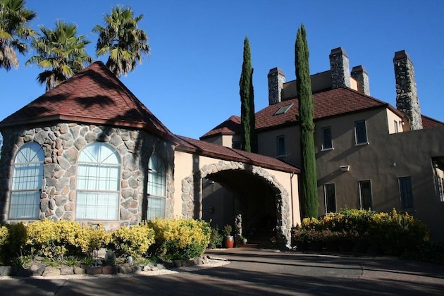 Gallery - Bella Villa Messina