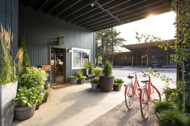 Gallery - Cache House