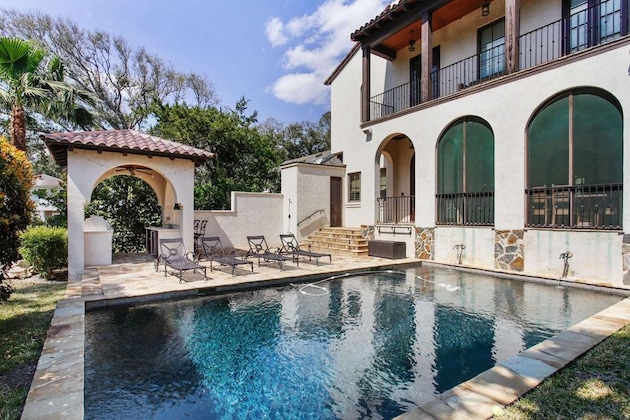 Gallery - 4211 Eleventh Street By Hodnett Cooper