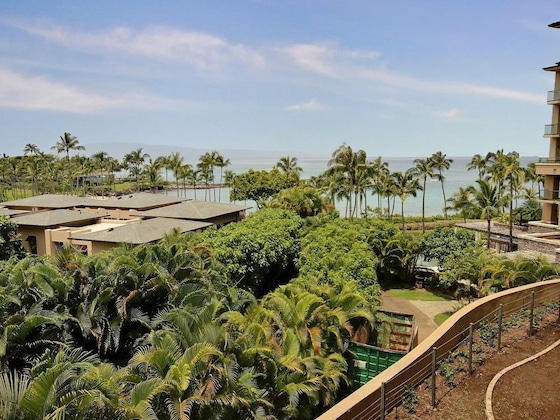 Gallery - Montage Kapalua Bay Resort By Kbm