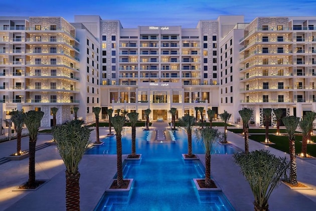 Gallery - Hilton Abu Dhabi Yas Island