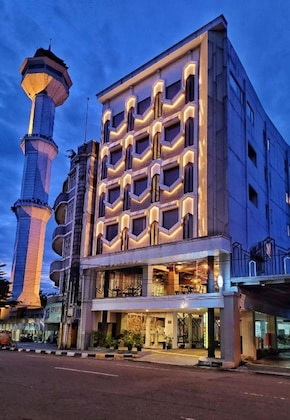 Gallery - Hotel 88 Alun Alun