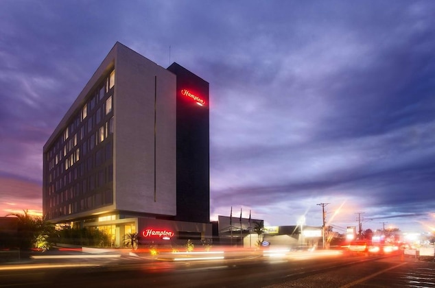 Gallery - Hampton By Hilton David