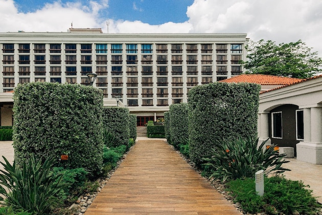 Gallery - Hilton San Salvador