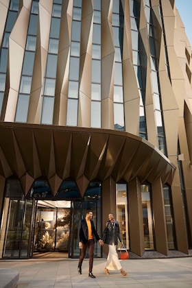 Gallery - Canopy By Hilton London City