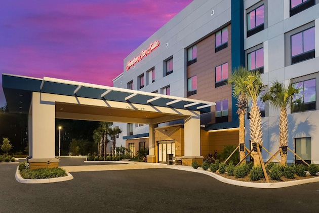 Gallery - Hampton Inn & Suites By Hilton Ruskin I-75