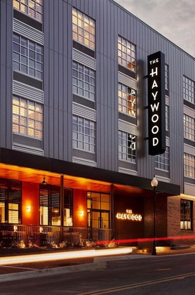 Gallery - The Haywood El Dorado Tapestry Collection By Hilton