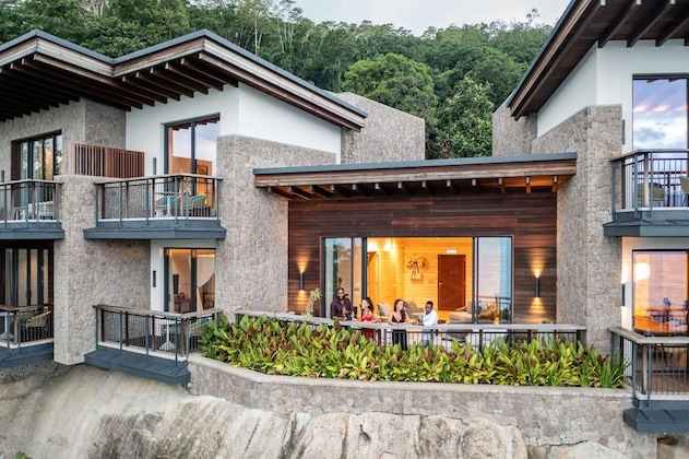 Gallery - Mango House