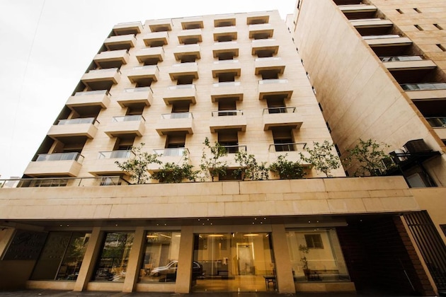 Gallery - The Parisian Hotel
