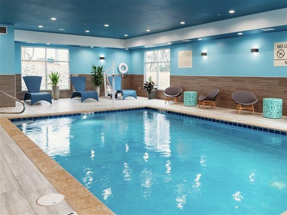Gallery - Hampton Inn & Suites By Hilton Marshfield