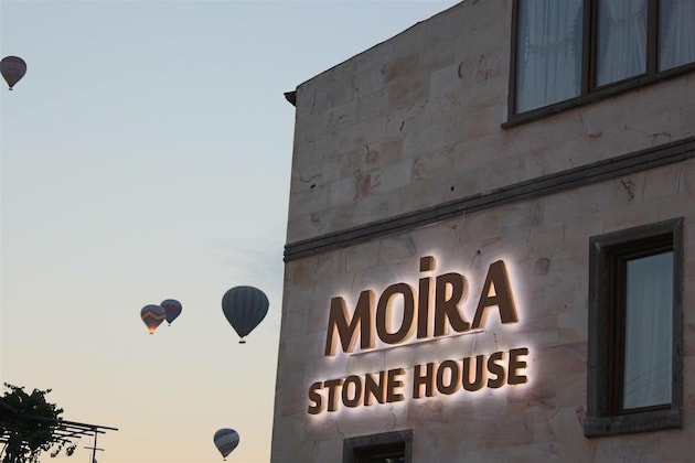 Gallery - Moira Stone House