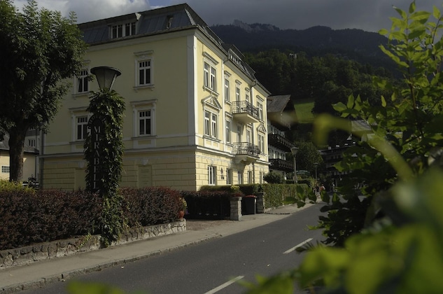 Gallery - Romantik Residenz (Ferienwohnungen Hotel Im Weissen Rssl)