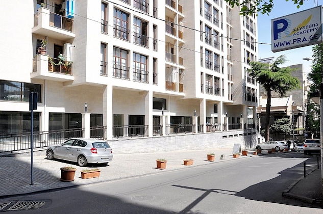 Gallery - Bfg Suites Apartments
