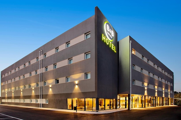 Gallery - B&B Hotel Porto Expo Aeroporto