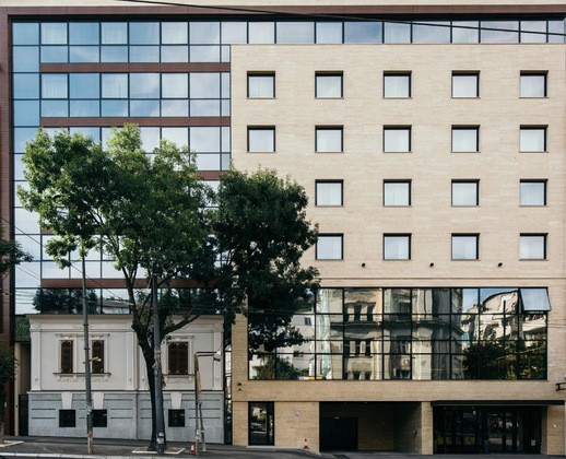 Gallery - Central Point Hotel