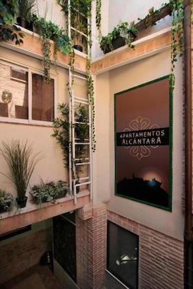Gallery - Apartamentos Alcantara