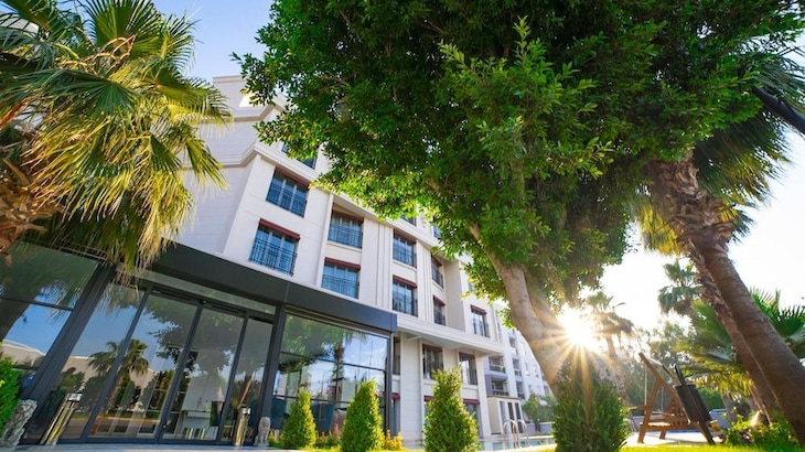 Gallery - Leaf Port Hotel