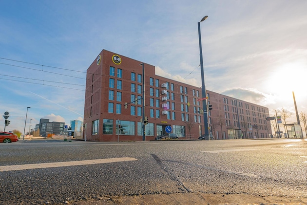 Gallery - B&B Hotel Bremen-Überseestadt